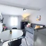 Apartment Residenza Santa Anastasia Loft With Lift *