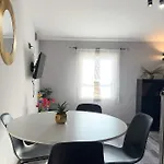 Residenza Santa Anastasia Loft With Lift Apartment *