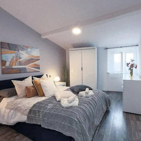 Residenza Santa Anastasia Loft With Lift Appartamento Verona