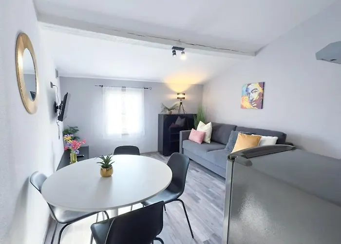 Apartment Residenza Santa Anastasia Loft With Lift *