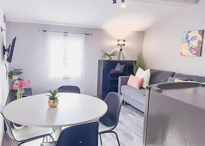 Residenza Santa Anastasia Loft With Lift Apartment